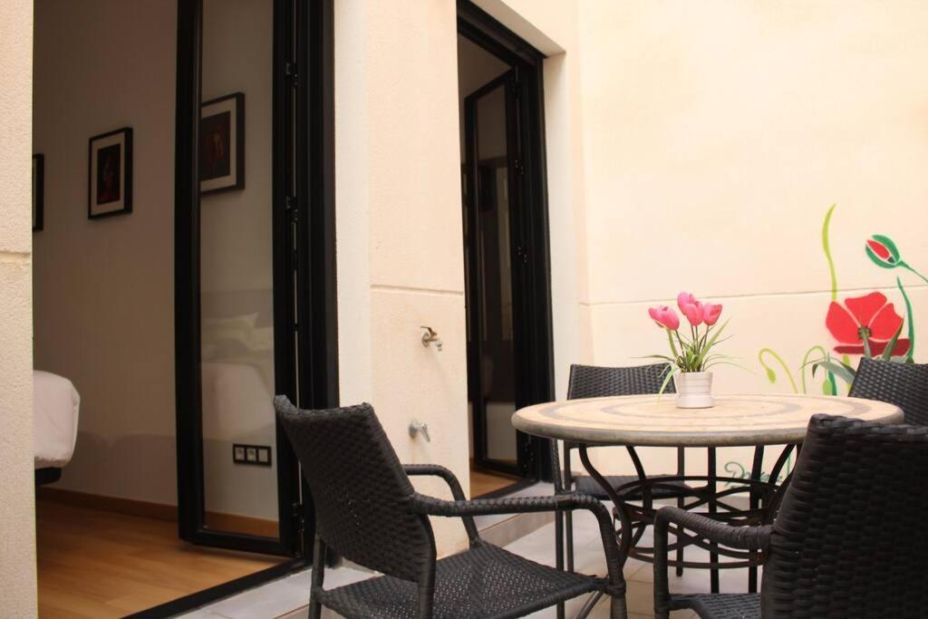Appartement Downtown Jinetes Deluxe With Pool & Free Parking à Málaga Extérieur photo