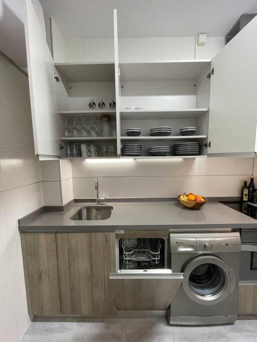 Appartement Downtown Jinetes Deluxe With Pool & Free Parking à Málaga Extérieur photo