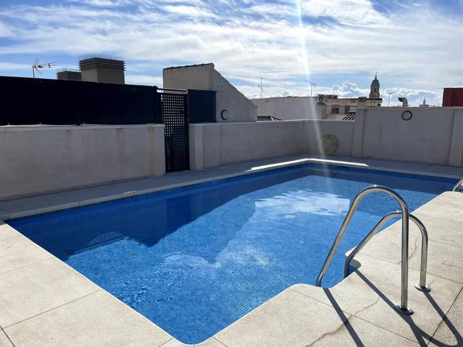 Appartement Downtown Jinetes Deluxe With Pool & Free Parking à Málaga Extérieur photo