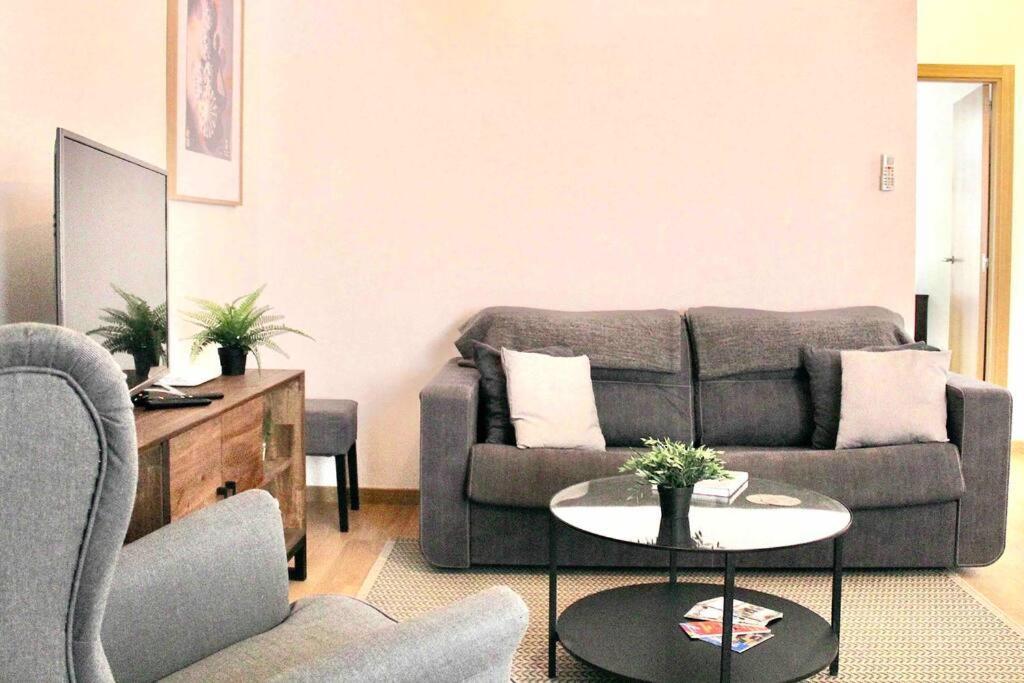 Appartement Downtown Jinetes Deluxe With Pool & Free Parking à Málaga Extérieur photo